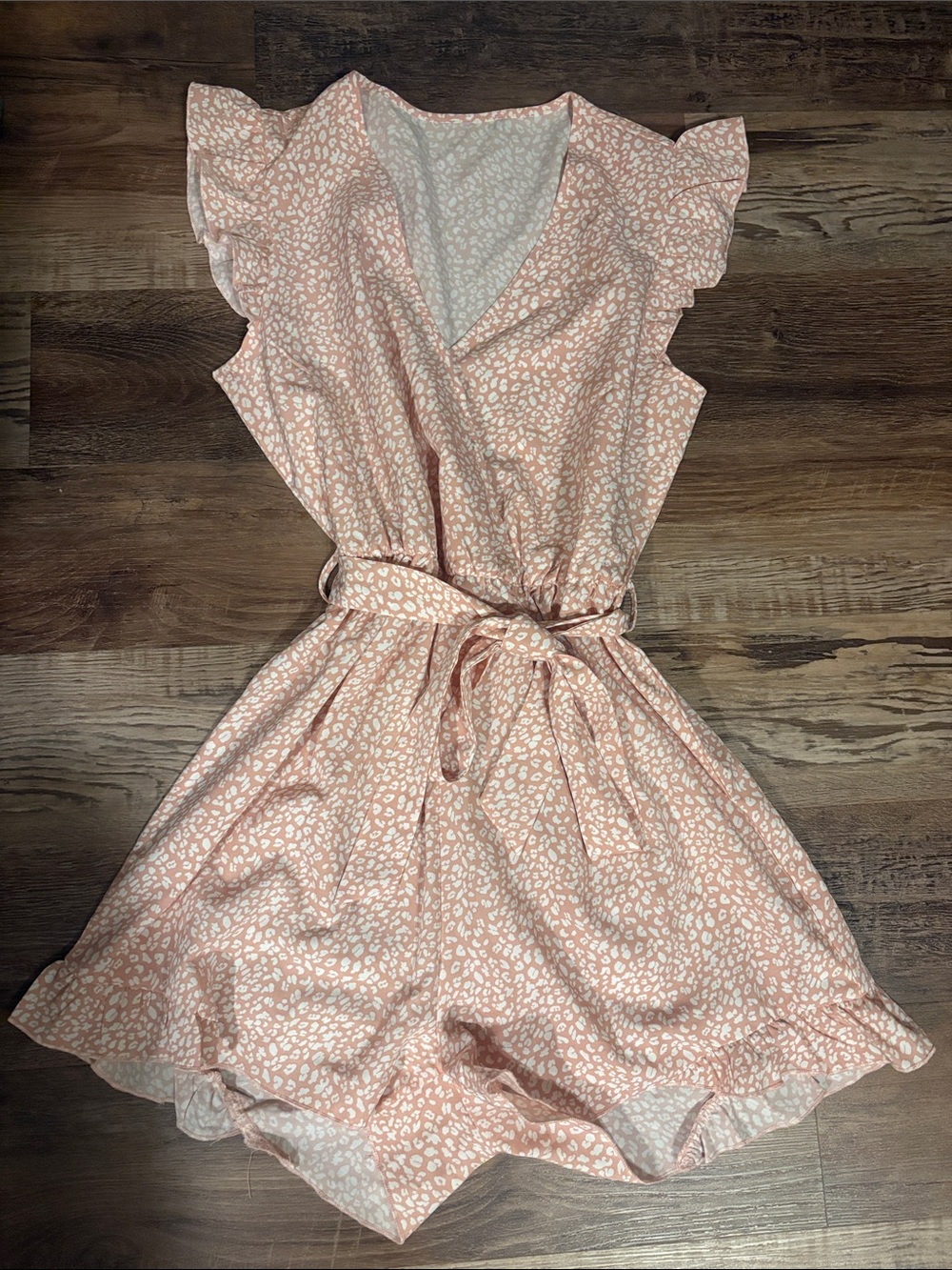 Cupshe Blush Pink Floral Romper with Tie Waist